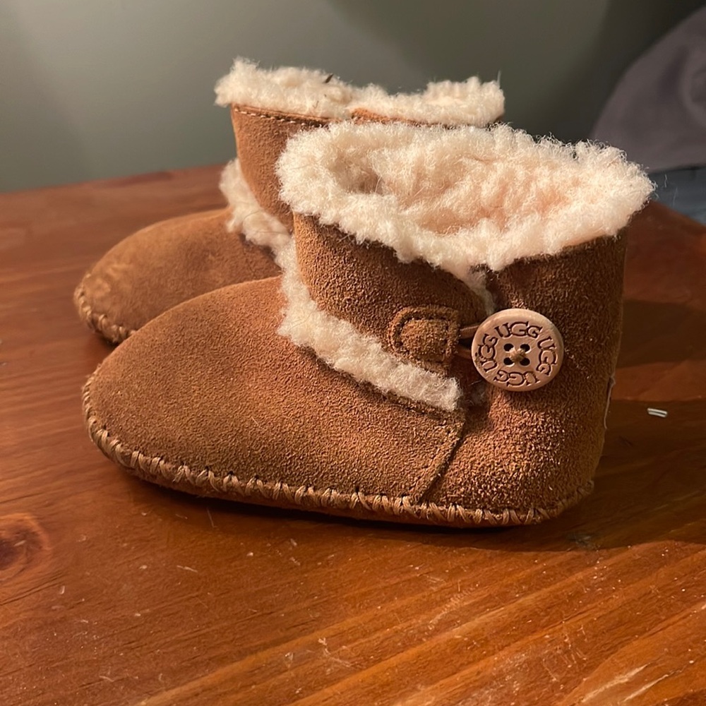 Worn once, toddler girl size 2/3 Velcro Ugg boots